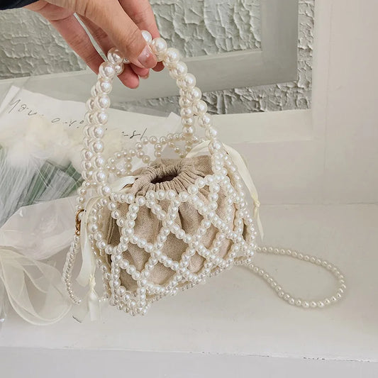 The Abrafi Pearl Shopper